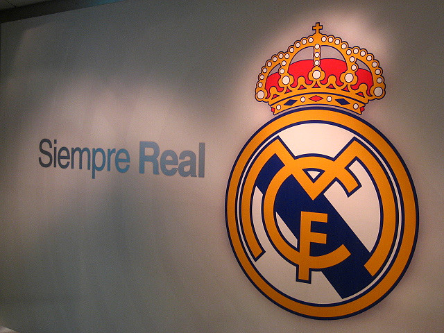 Real support. Реал Мадрид на удачу.
