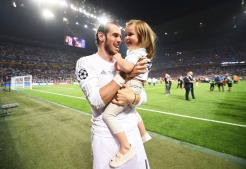 Bale and his daughter